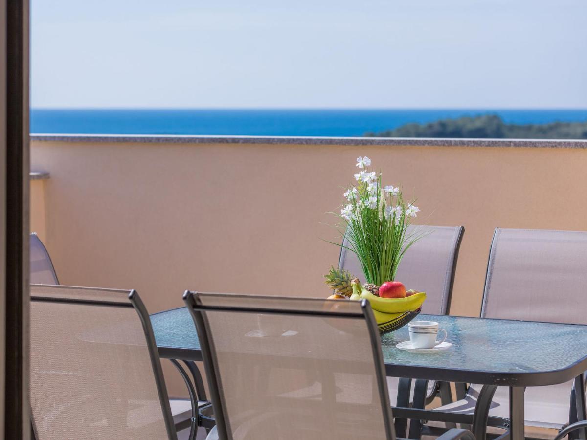 Apartment Joy By Interhome Pula Exterior foto
