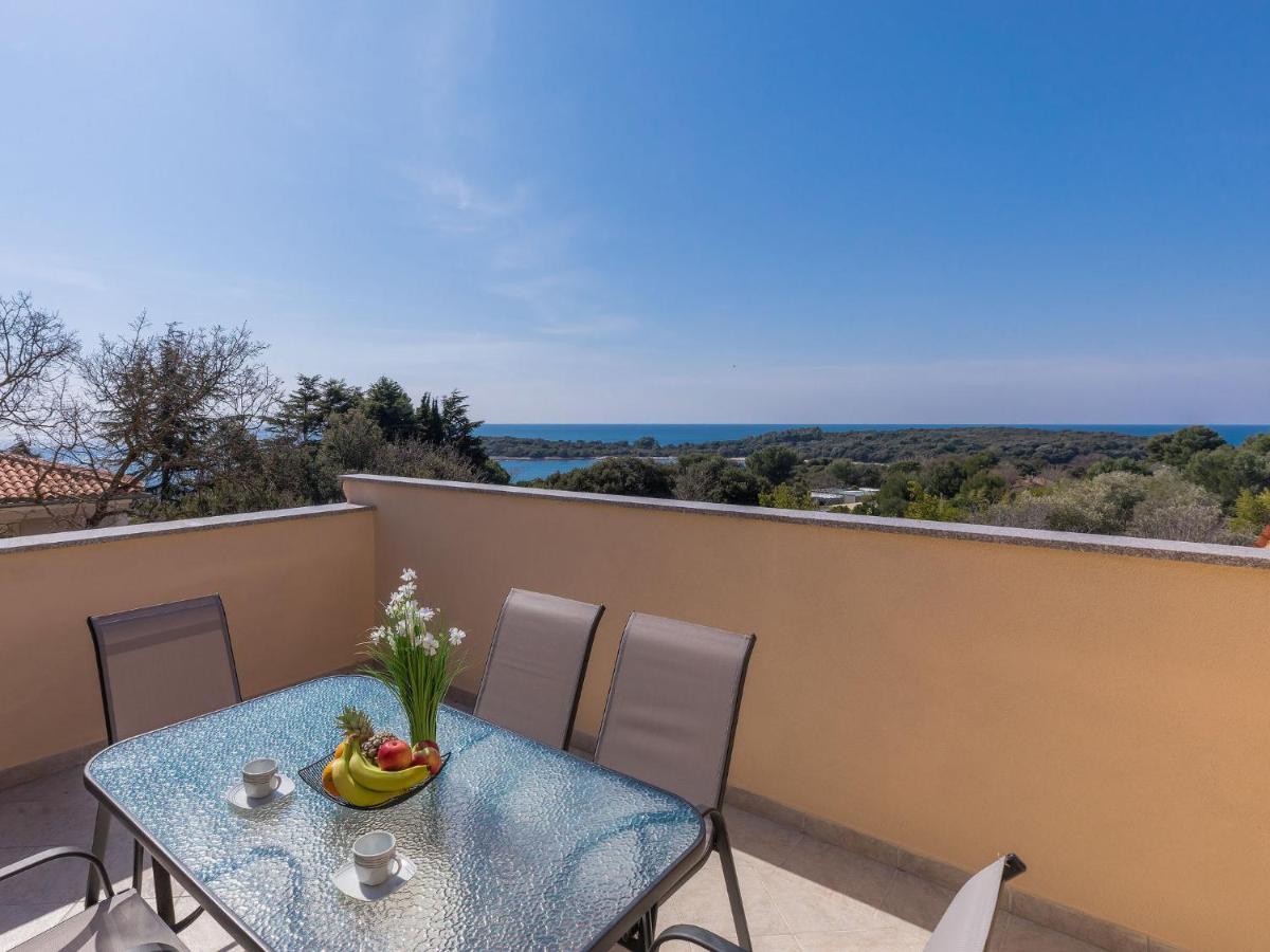 Apartment Joy By Interhome Pula Exterior foto